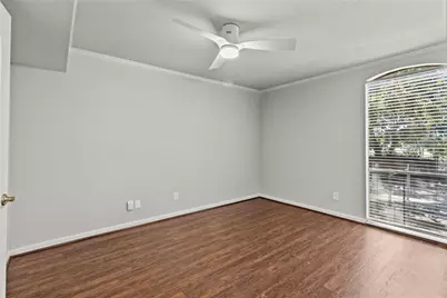 4627 Wild Indigo Street #604, Houston, TX 77027 - Photo 6