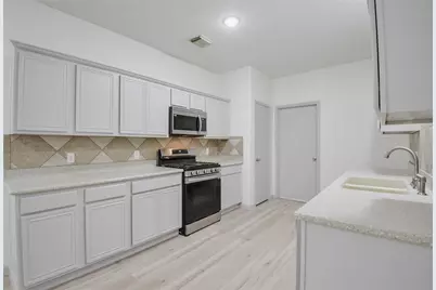 6627 Stonecross Creek Lane, Katy, TX 77449 - Photo 8