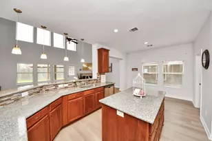 8718 Sandusky Ct, Tomball, TX 77375 - Photo 18