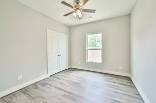 440 Ave B, La Marque, TX 77568 - Photo 22