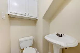 605 Center St, Pasadena, TX 77506 - Photo 18