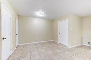605 Center St, Pasadena, TX 77506 - Photo 8