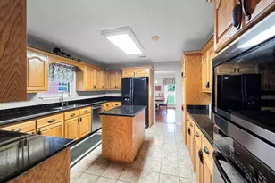 1000 Forsythia Dr, Village Mills, TX 77663 - Photo 14