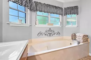 1000 Forsythia Dr, Village Mills, TX 77663 - Photo 22