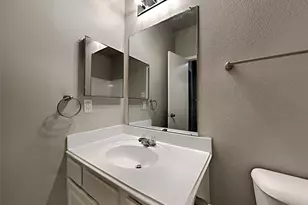 17807 Kerrybrook Ln, Humble, TX 77396 - Photo 4