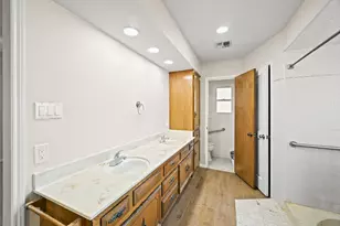 1307 Southern Hills Rd, Houston, TX 77339 - Photo 24