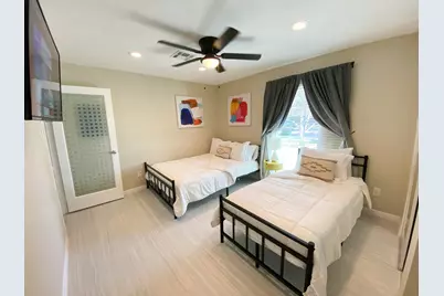 3007 Larknolls Ln, Houston, TX 77092 - Photo 12