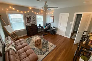 1005 Dorothy St, Houston, TX 77008 - Photo 6