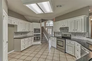 13707 Fountainview Dr, Montgomery, TX 77356 - Photo 18