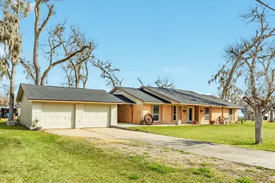 400 Pecan Estates Road #C616R, Angleton, TX 77515 - Photo 2
