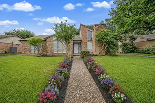 14915 Sun Harbor Dr, Houston, TX 77062 - Photo 2