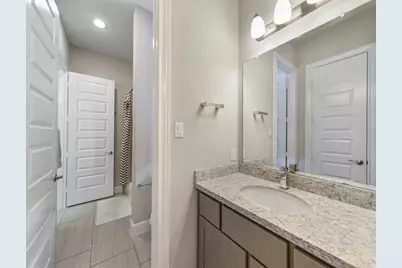 27 Crown Trail, Sugar Land, TX 77498 - Photo 20