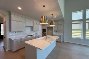 10927 Endeavor Dr, Richmond, TX 77469 - Photo 4