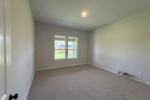 10927 Endeavor Dr, Richmond, TX 77469 - Photo 6
