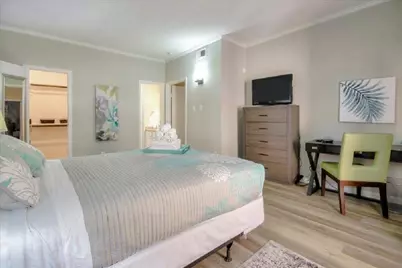 2125 Augusta Drive #63, Houston, TX 77057 - Photo 14