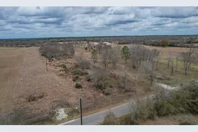 32186 Howell Road, Waller, TX 77484 - Photo 8