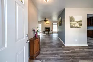 18770 Oakridge Dr, Cleveland, TX 77328 - Photo 4