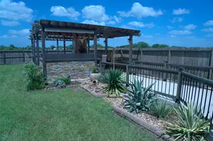 12069 Cessna Pl, Brookshire, TX 77423 - Photo 4