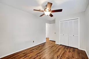 16419 Barcelona Dr, Friendswood, TX 77546 - Photo 22