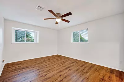 16419 Barcelona Drive, Friendswood, TX 77546 - Photo 16