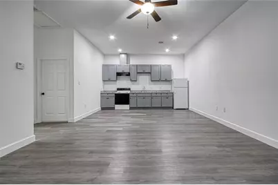 14310 1/2 Unit T Sweeney Road, Houston, TX 77060 - Photo 4