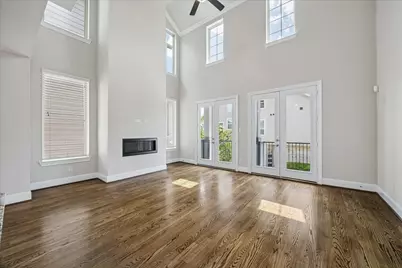 1704 Oak Leaf Pass Drive, Houston, TX 77055 - Photo 18