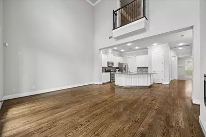 1704 Oak Leaf Pass Drive, Houston, TX 77055 - Photo 20