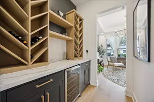 1313 Thornton Rd, Houston, TX 77018 - Photo 18