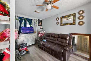 4417 Davenport St, Houston, TX 77051 - Photo 4