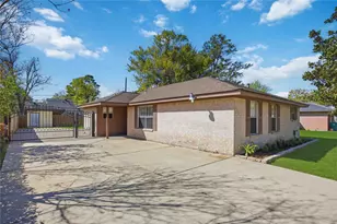 10423 Alcott Dr, Houston, TX 77043 - Photo 18