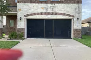 2334 Patriot Bnd, Missouri City, TX 77489 - Photo 2