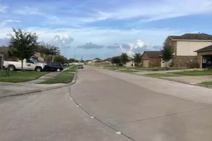 2334 Patriot Bnd, Missouri City, TX 77489 - Photo 4