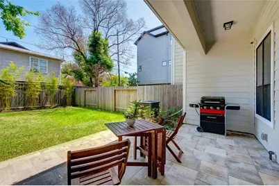 1208 Peden Street, Houston, TX 77006 - Photo 6