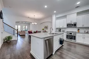 1208 Peden St, Houston, TX 77006 - Photo 10