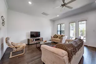 1208 Peden St, Houston, TX 77006 - Photo 18