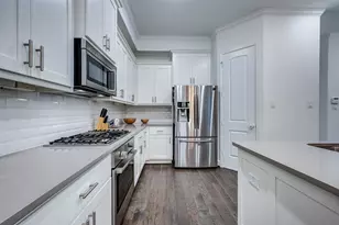 1208 Peden St, Houston, TX 77006 - Photo 12