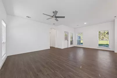 12375 Sunset Canyon Way, Willis, TX 77318 - Photo 14