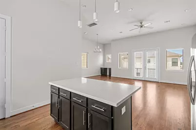 3409 Kensington Yellow Place, Houston, TX 77008 - Photo 16