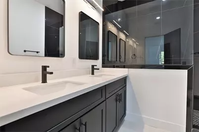 8133 Cabot Street #A, Houston, TX 77078 - Photo 22
