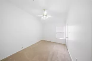 2415 Mills Creek Dr, Kingwood, TX 77339 - Photo 12