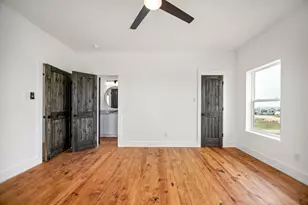 809 W Taylor Ave, Port O'Connor, TX 77982 - Photo 16