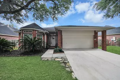 4634 Jaymar Dr, Sugar Land, TX 77479 - Photo 1