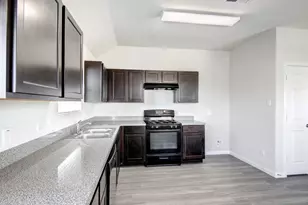 12711 Rio Brazos St, Rosharon, TX 77583 - Photo 6