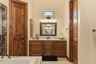 10105 Heritage Ranch Road, Conroe, TX 77303 - Photo 26