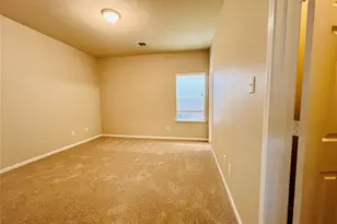 1721 Claremont Garden Cir, Houston, TX 77047 - Photo 16