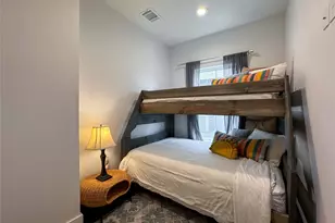 1208 32nd St, Galveston, TX 77550 - Photo 12