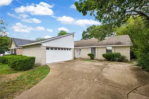 5610 Longforest Dr, Houston, TX 77088 - Photo 1