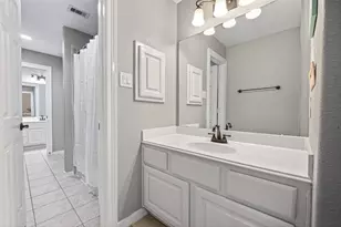 15710 Starcreek Ln, Houston, TX 77044 - Photo 18