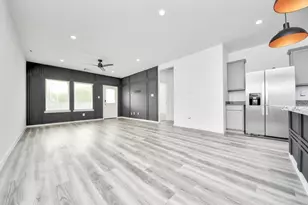 13517 Heritage Mdw Ln, Houston, TX 77047 - Photo 14