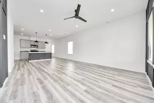 13517 Heritage Mdw Ln, Houston, TX 77047 - Photo 4